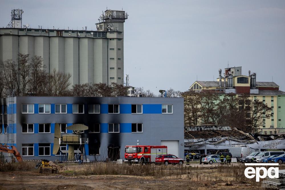 An arms factory was on fire in the Czech Republic. The investigation is checking versions of terrorist attacks against Israel and Ukraine. Photo 3