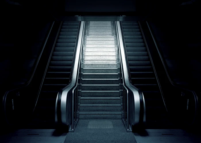 subway escalators