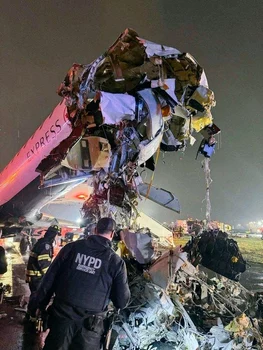 Air Canada plane crash at LaGuardia airport in New York PHOTO Profimedia