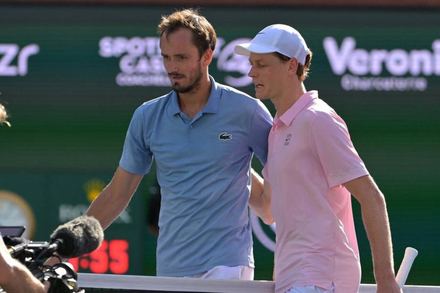 After winning the title at Indian Wells, Jannik Sinner paid tribute to Medvedev: 
