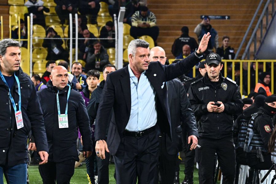 Turkey - Romania, the phase of the war between the bosses: Șucu and Becali hold the leaders of the Galata - Fener - Beşiktaş triplet at bay! » Prison, the common denominator