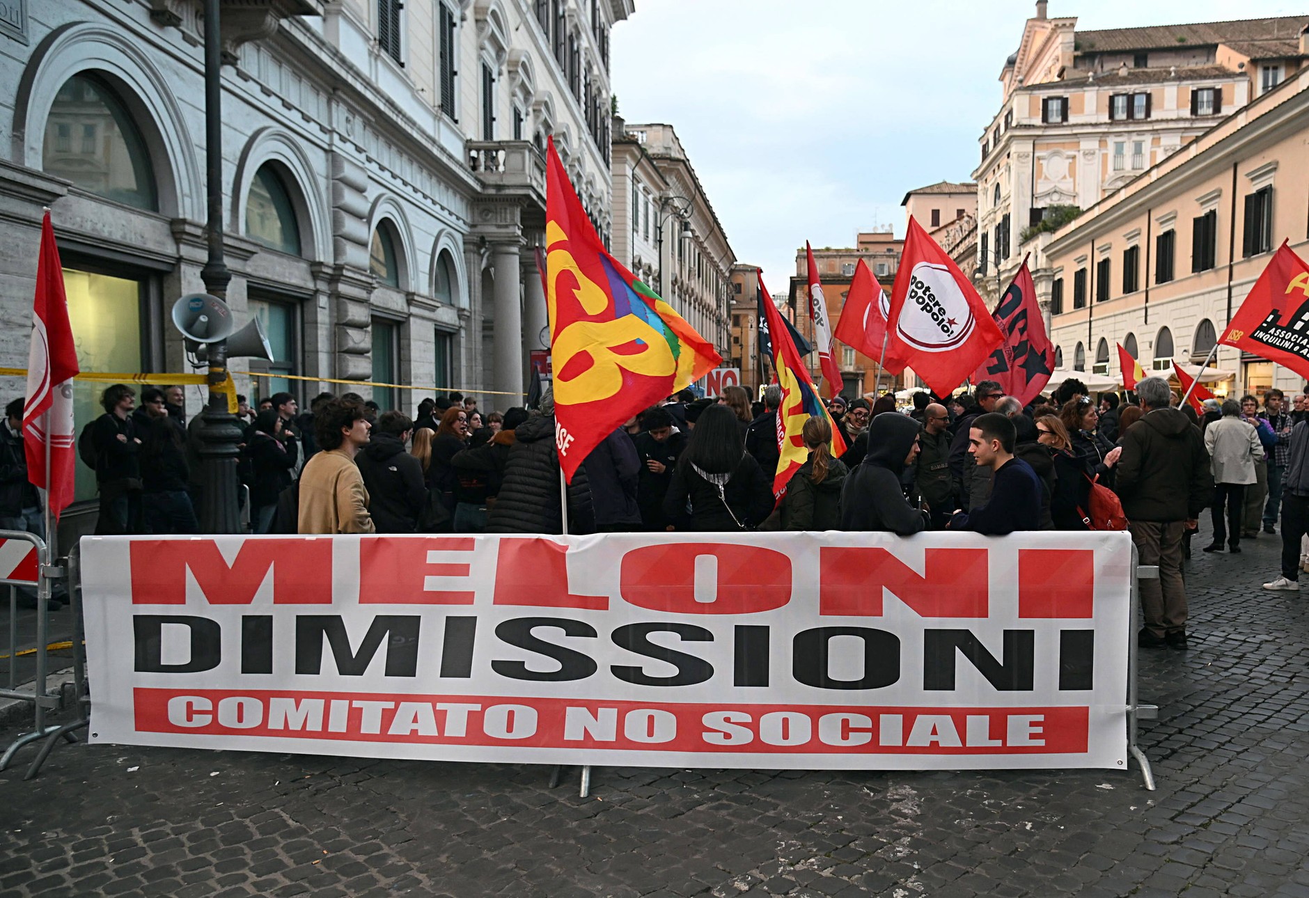 Italians on the streets