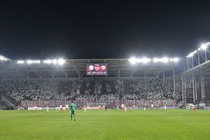 Scenery from the Rapid - Dinamo derby » Messages displayed by rival galleries