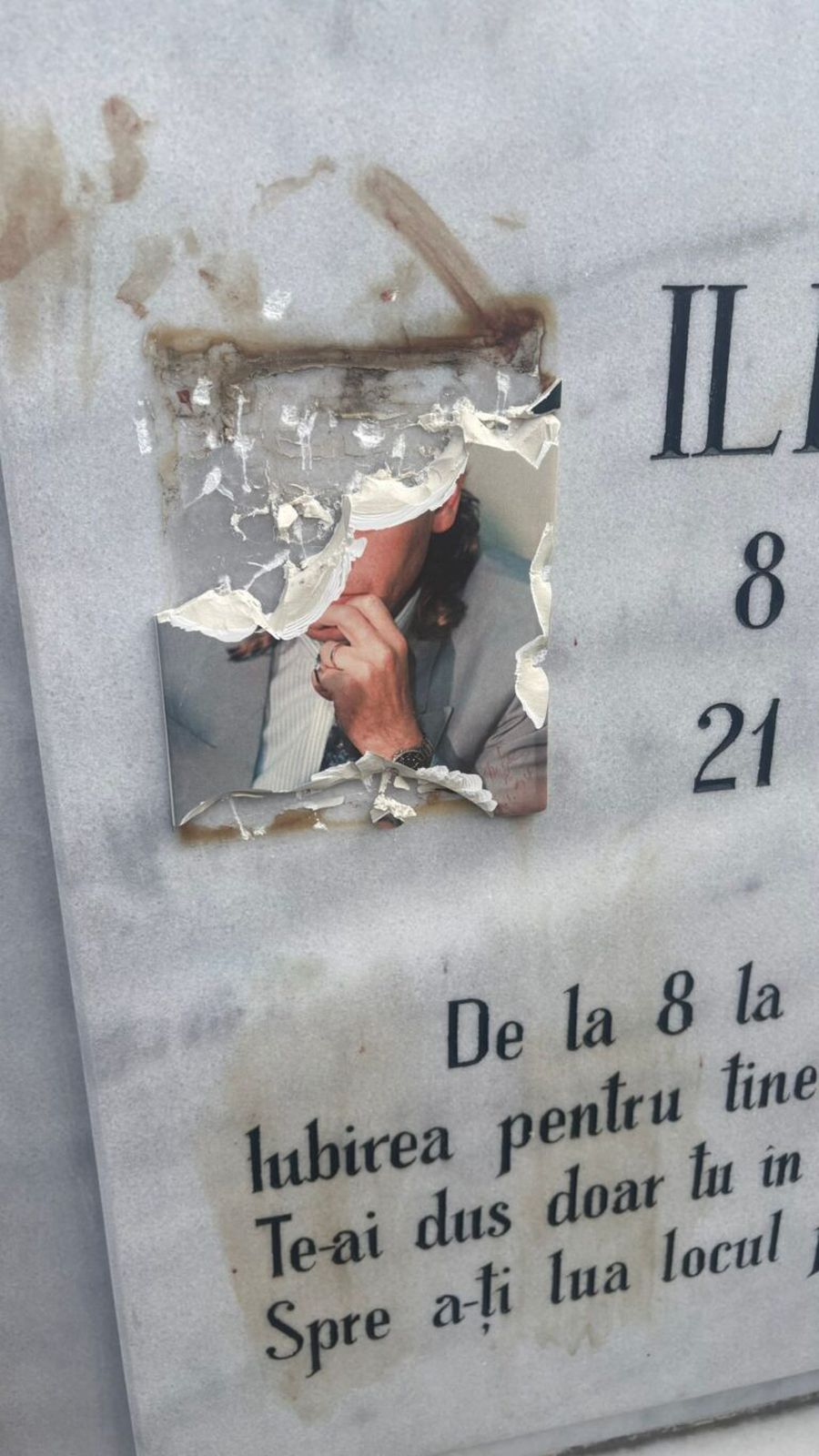 The tomb of Ilie Balaci, vandalized! 