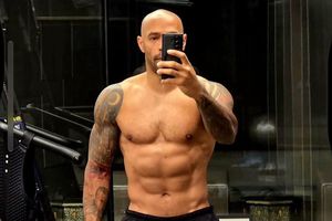Thierry Henry, training with the mysterious girlfriend » The photo that