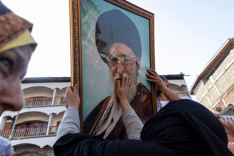 The Iran Attack: How the US and Israel Tracked down and Killed Ayatollah Khamenei. Usually, at that time, they do not attack / To whom they showed the photo