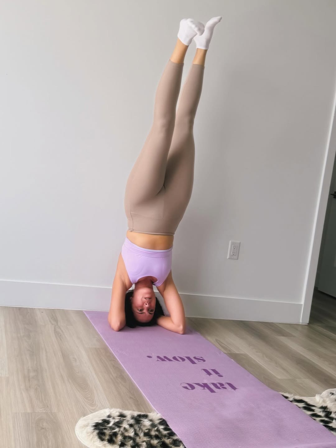 Headstand, meditation and walking. Five new photos of Kamensky photo 1