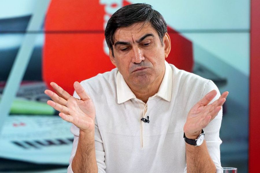 Victor Pițurcă, attack with the sole of the head of the national team: 