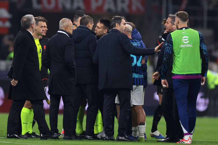 Fines and sanctions after the derby » Milan pays for delaying the restart of the match! + Suspension also at Inter