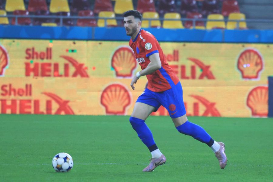 He left the field covered in blood with Metaloglobus. Radoi: 