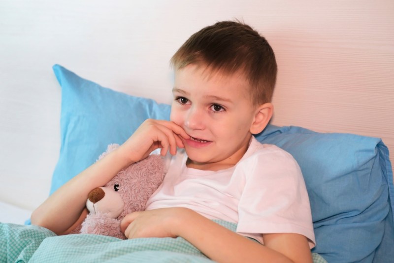 5 reasons why children bite their nails. How can they be unlearned from this habit?