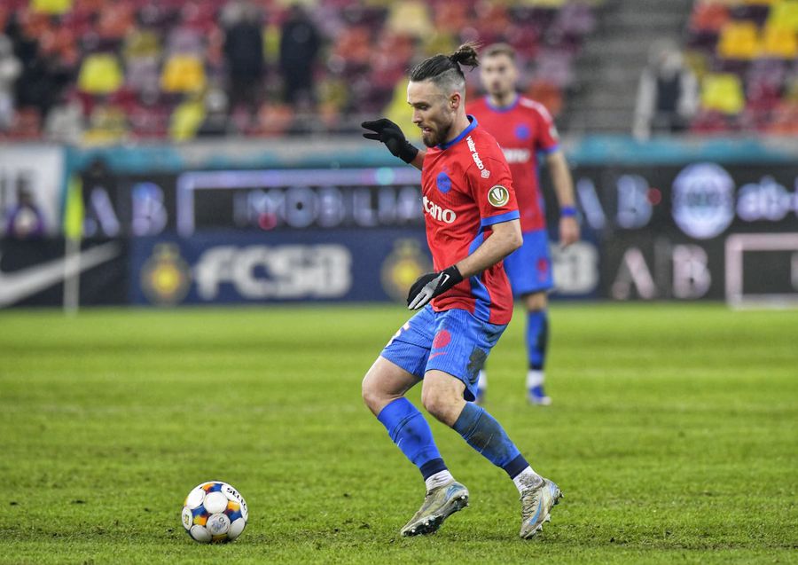 The first shot for Radoi! He 