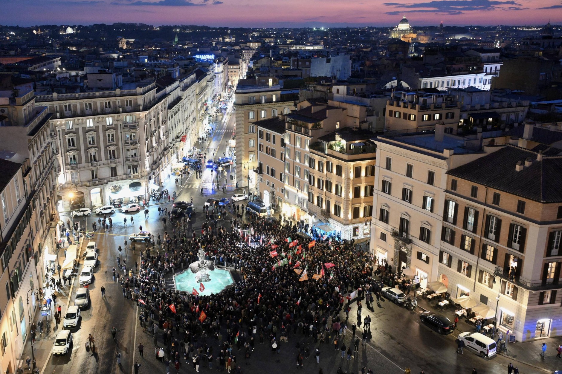 Italians on the streets