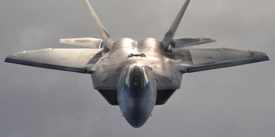 F-22 Raptor plane