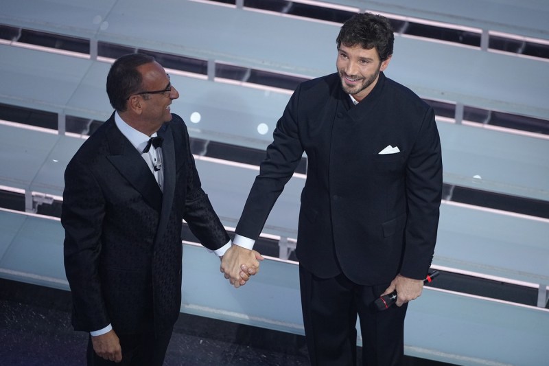Announcement expected. The new star of Italian television will be the new co-presenter of the Sanremo Festival