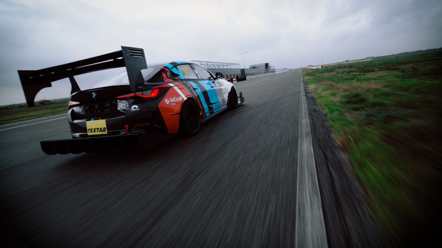 How to turn a stock electric car into a racing model: performance pushed to the limit