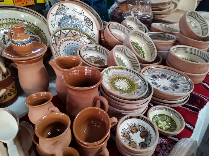 Ceramic products - admired, but rarely bought PHOTO: A. Mitran