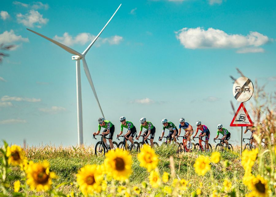 Historic premiere in the Tour of Romania » From Chisinau to the Arc de Triomphe: 800 kilometers and a trophy inspired by Brâncusi