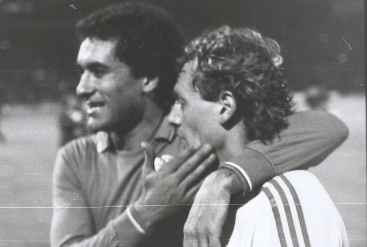 Ilie Balaci, congratulated by Gentile // PHOTO GSP Archive
