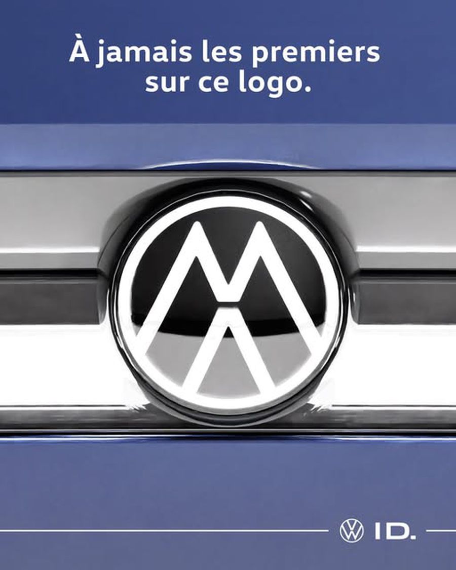 The mayor of Marseille, scandalized by the new emblem of OM: 