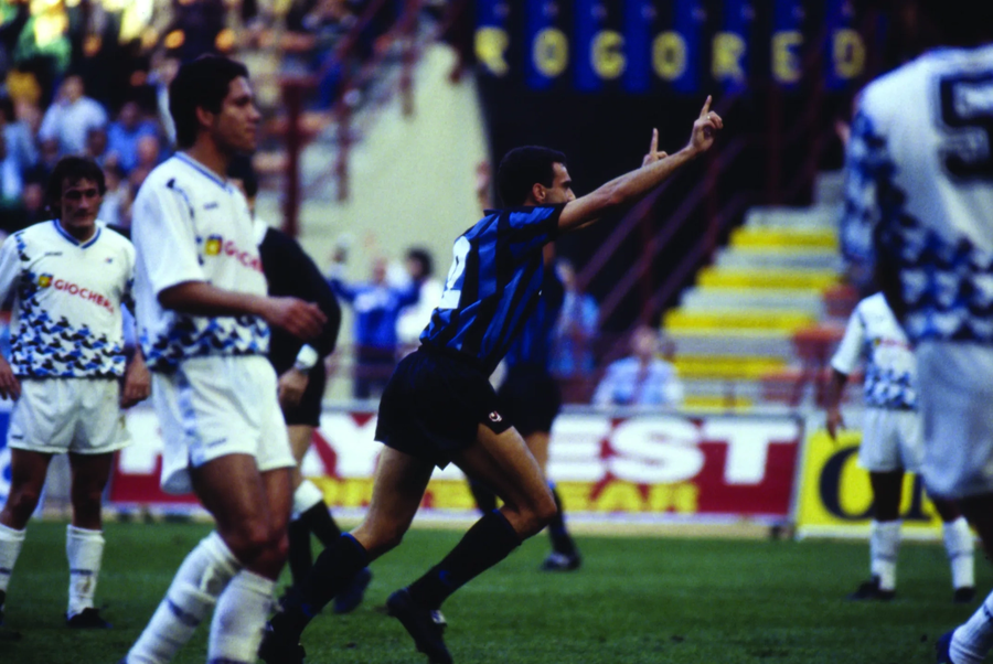 Mircea Lucescu's goalscorer in Serie A: 