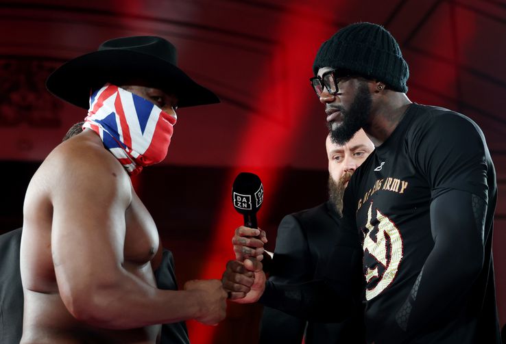 Derek Chisora ​​and Deontay Wilder at the weigh-in // photo: Guliver/gettyimages