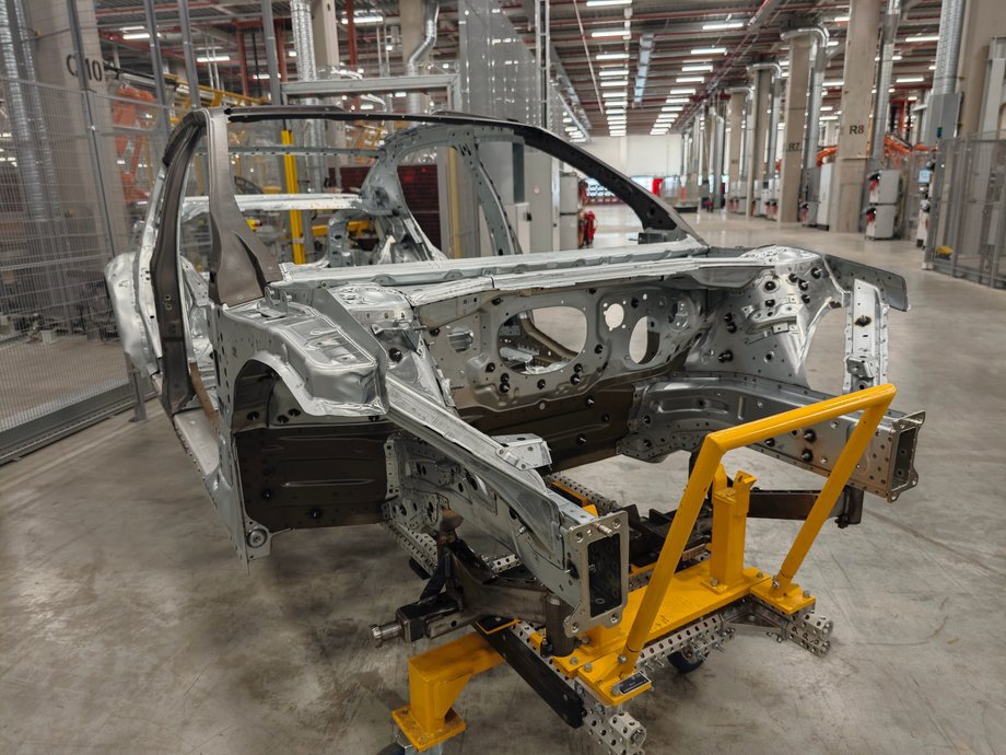 BMW i3 frame