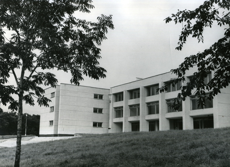 House of Pioneers and Schoolchildren in the city of Birobidzhan. 1981