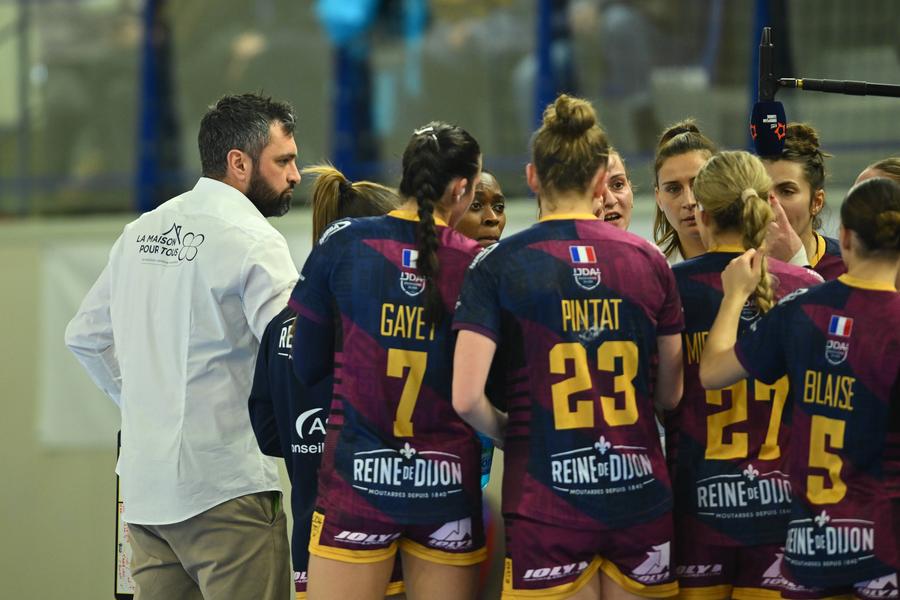 4 teams play in Dijon for the EHF European League trophy