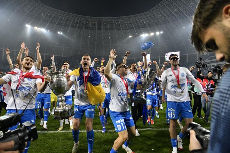 Anzor Mekvabishvili, Oleksandr Romanchuk. The University of Craiova won the title of champion in the Super League. Photo: Cristi Preda (GSP.RO)