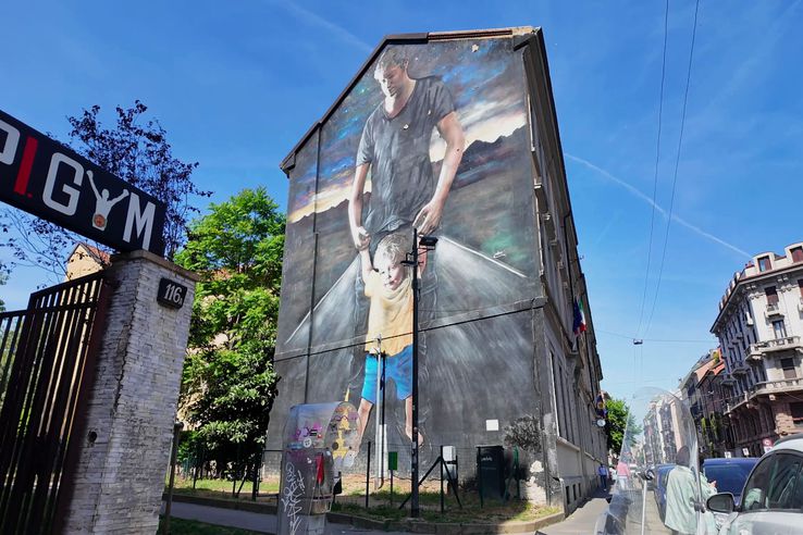 Mural with paternal story in Porta Romana