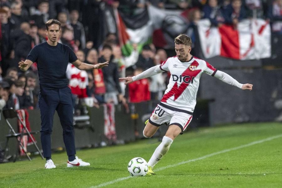 Andrei Rațiu's coach made the jump to the Champions League! » With whom will he sign after breaking up with Rayo