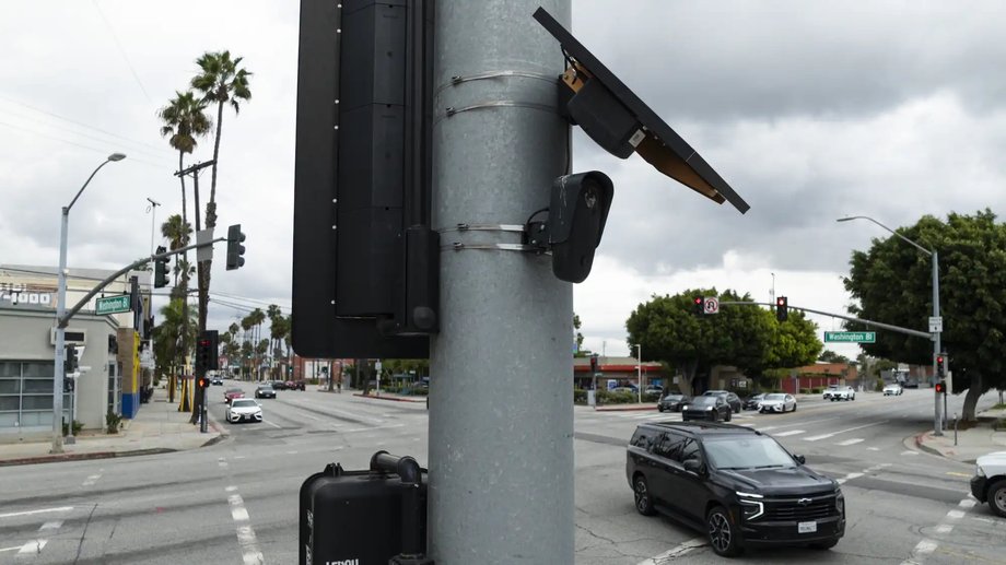 Flock Safety tracking camera