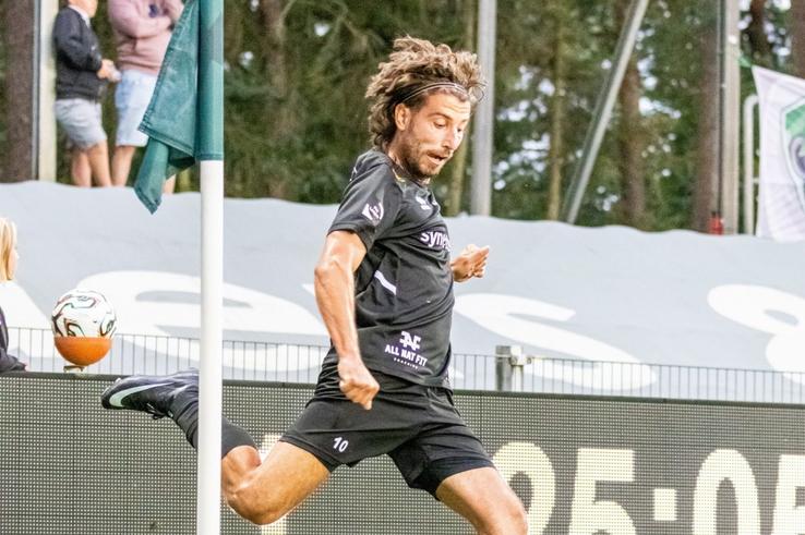 Robert Ion, in action at Olympic Charleroi // photo: Facebook
