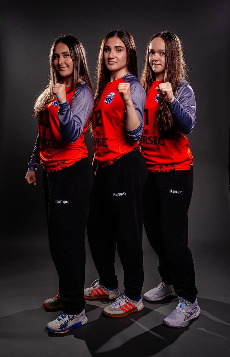 CSM's goalkeepers, from right to left: Aisha Ametcea, Alexia Chiru and Alessia Iordache