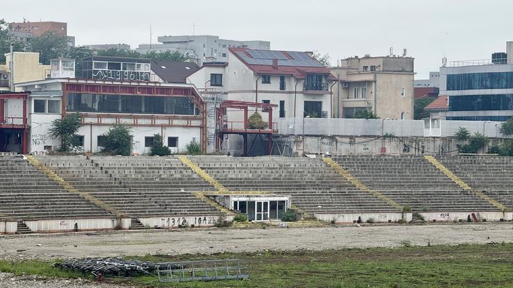 This is what the situation looks like on the Dinamo stadium site, with the works being blocked. Photo: Andrei Crăițoiu (GSP.RO)