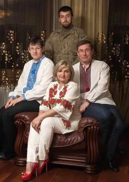 ''When I went to prison, the younger one was bullied.'' What happened to the sons of Yuriy Lutsenko and where are they now? Photo