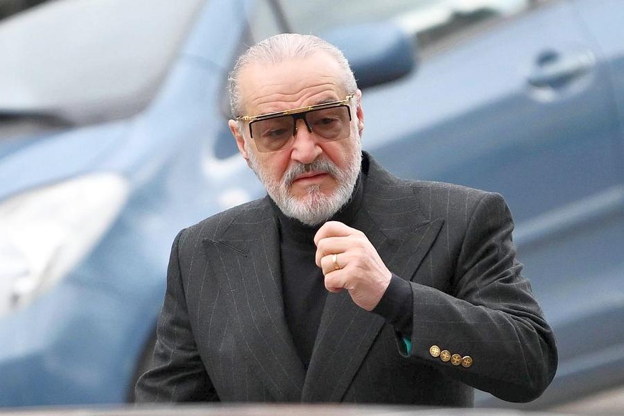 Does Florinel Coman have number 9 qualities? Liță Dumitru spoke