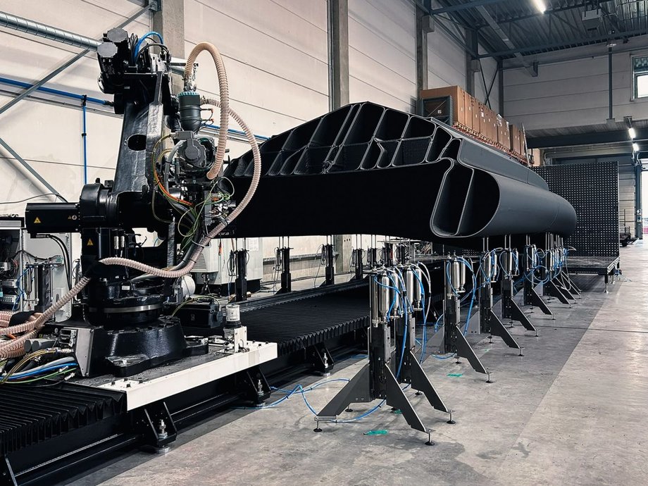 Cross-section of the hull of a RHIB boat printed in 3D technology