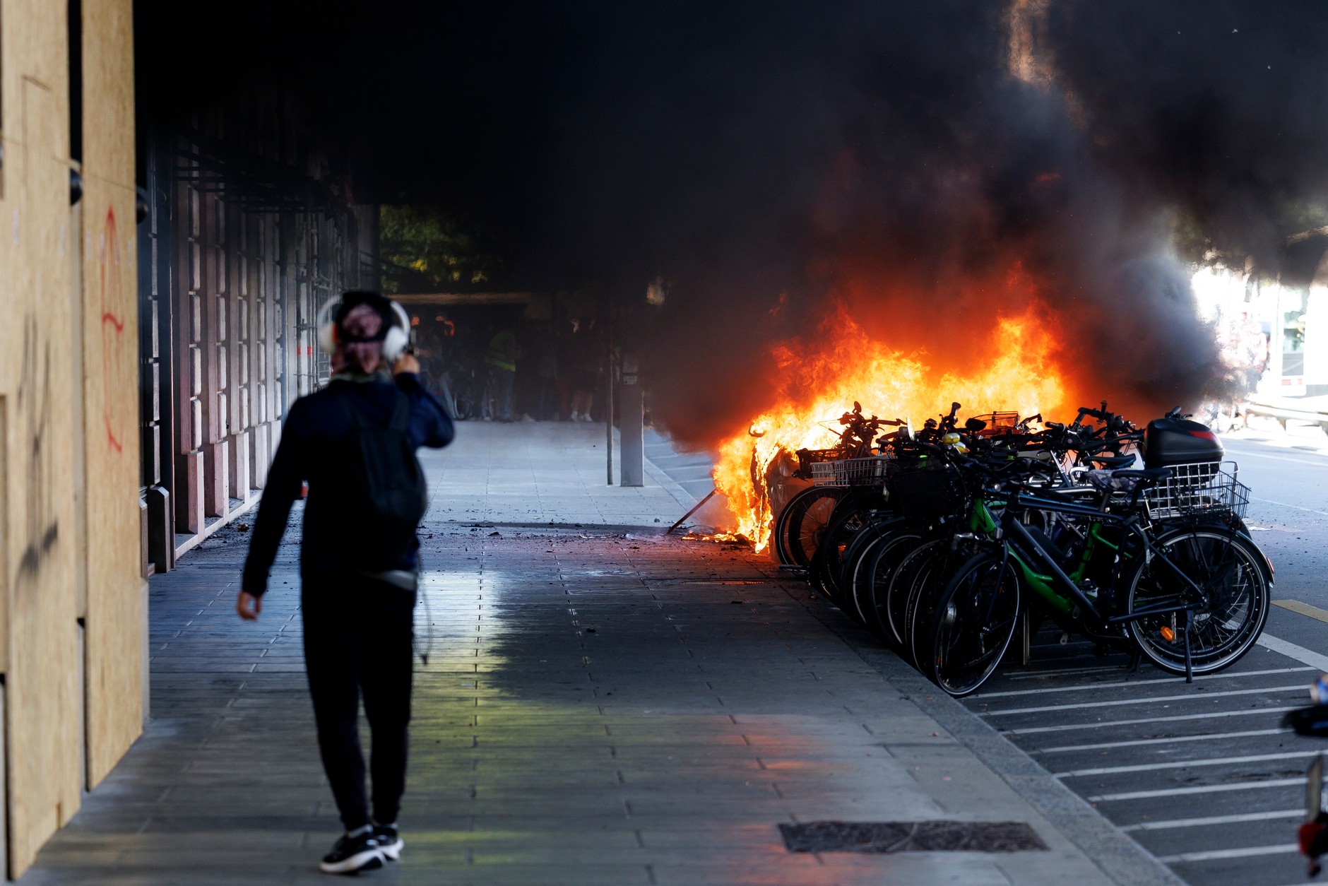Protest in Geneva against the G7