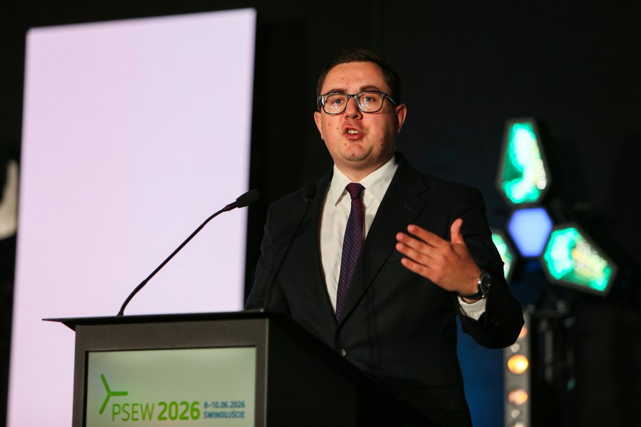 Miłosz Motyka on June 8 at the PWEA conference in Świnoujście
