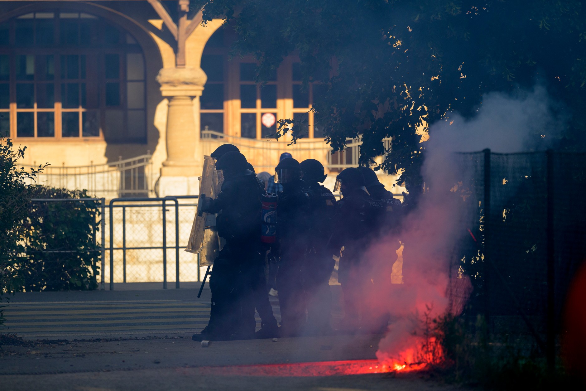 Protest in Geneva against the G7