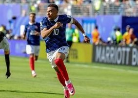 France Faces Sweden in Crucial World Cup Knockout Match — France and Sweden clash in a vital World Cup knockout game, st