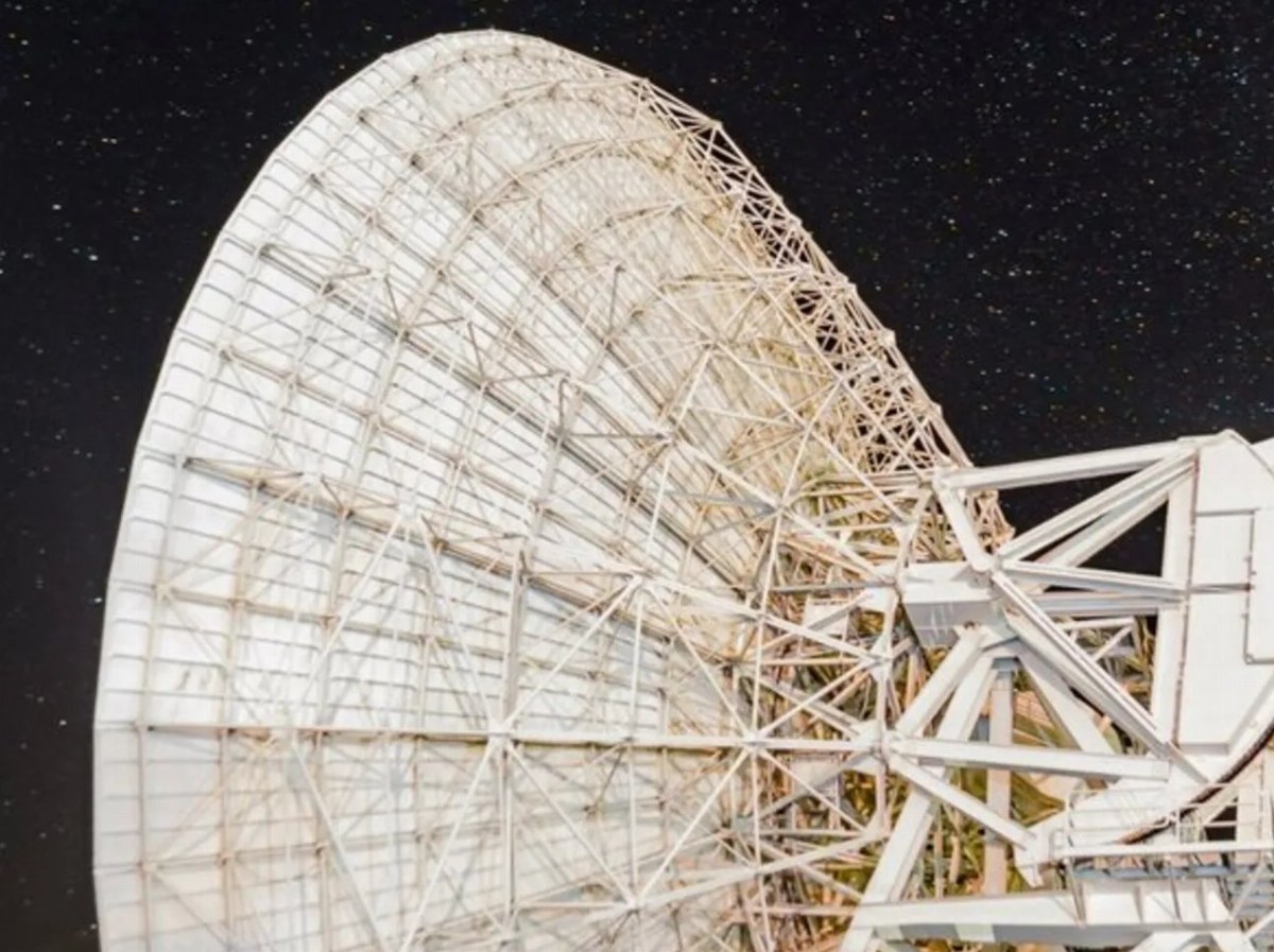 Ukraine Targets Key Russian Communication Centers Amid Ongoing Conflict — Ukrainian forces strike critical satellite com