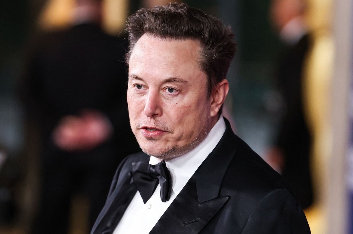 Elon Musk No Longer a Billionaire as SpaceX Stock Declines — Elon Musk's net worth drops to $957 billion following a sig
