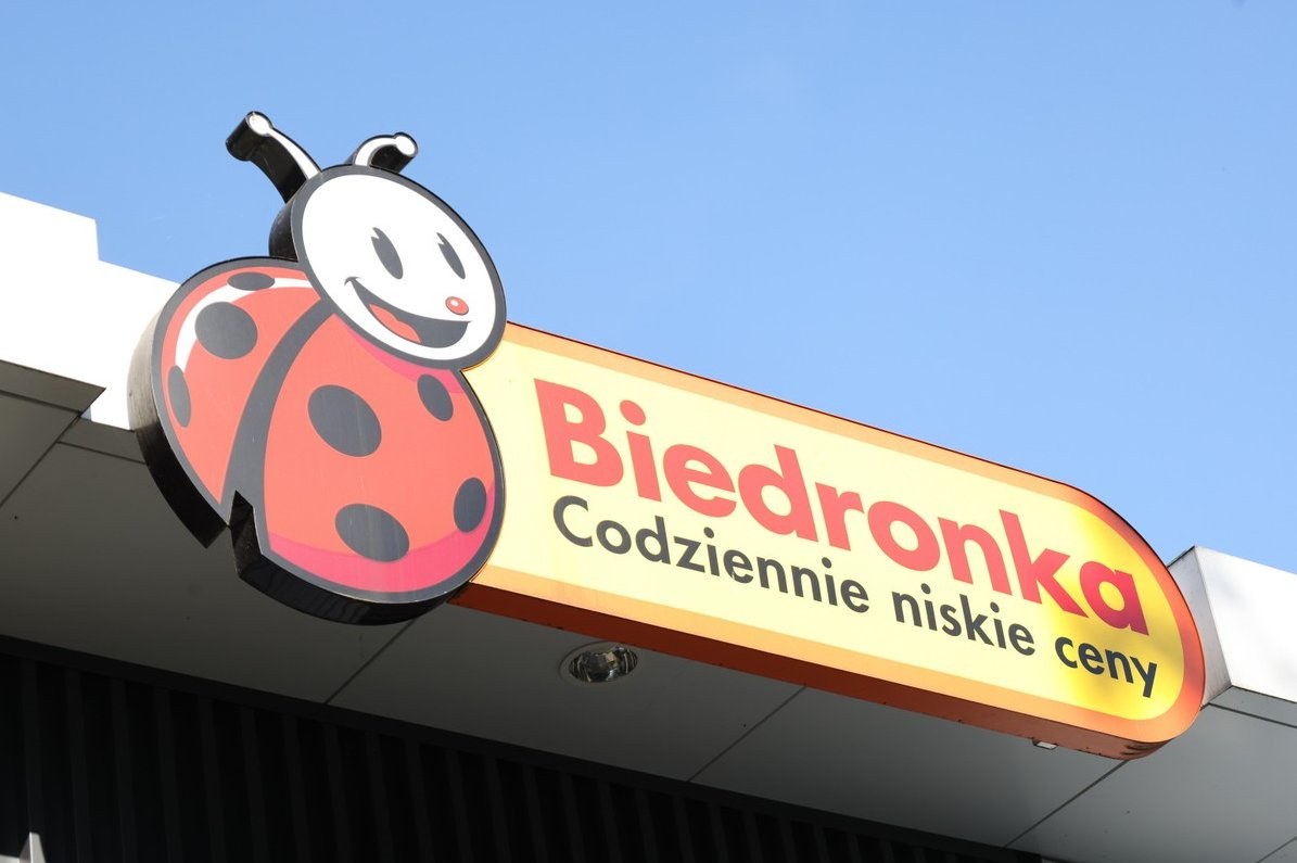 Local Residents Protest Conversion of House into Biedronka Store in Darłowo — Residents of Darłowo are protesting the tr