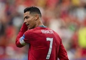 Roberto Martinez Praises Cristiano Ronaldo After 5-0 Victory Over Uzbekistan — Portugal's coach defended his team from c