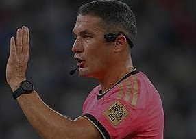 Istvan Kovacs Impresses in World Cup Debut, Final Chances Loom — Istvan Kovacs officiated Japan's 4-0 victory over Tunis