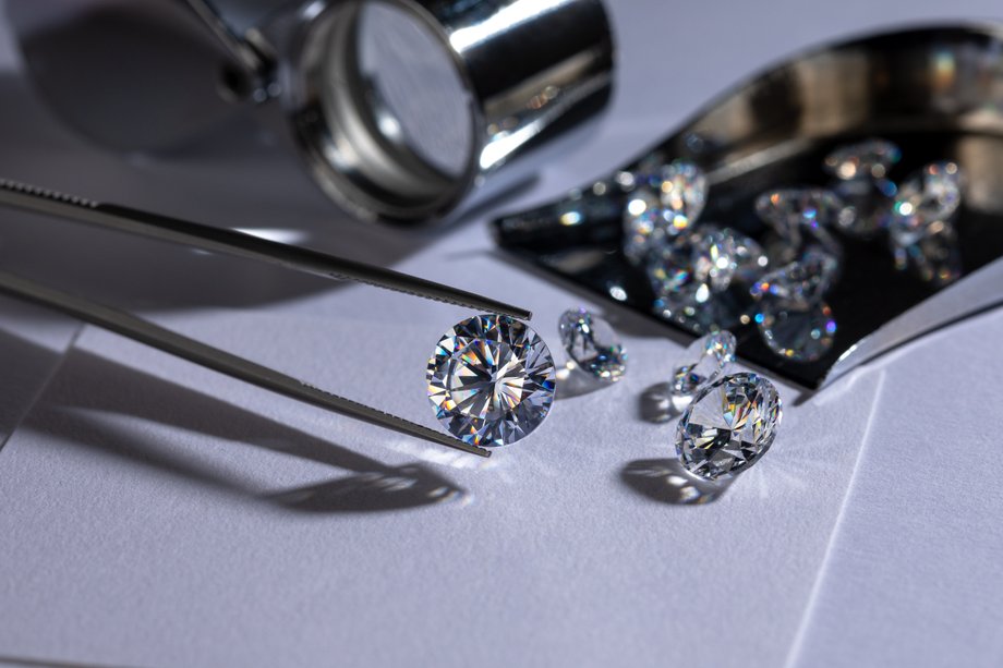 Laboratory diamonds
