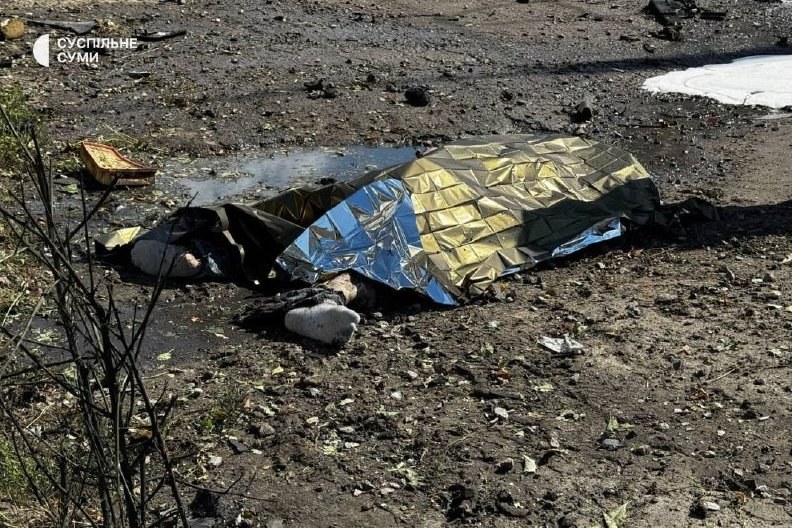 Russian Forces Launch Six KAB Strikes in Sumy Community, Casualties Reported — Russian forces targeted the Sumy communit